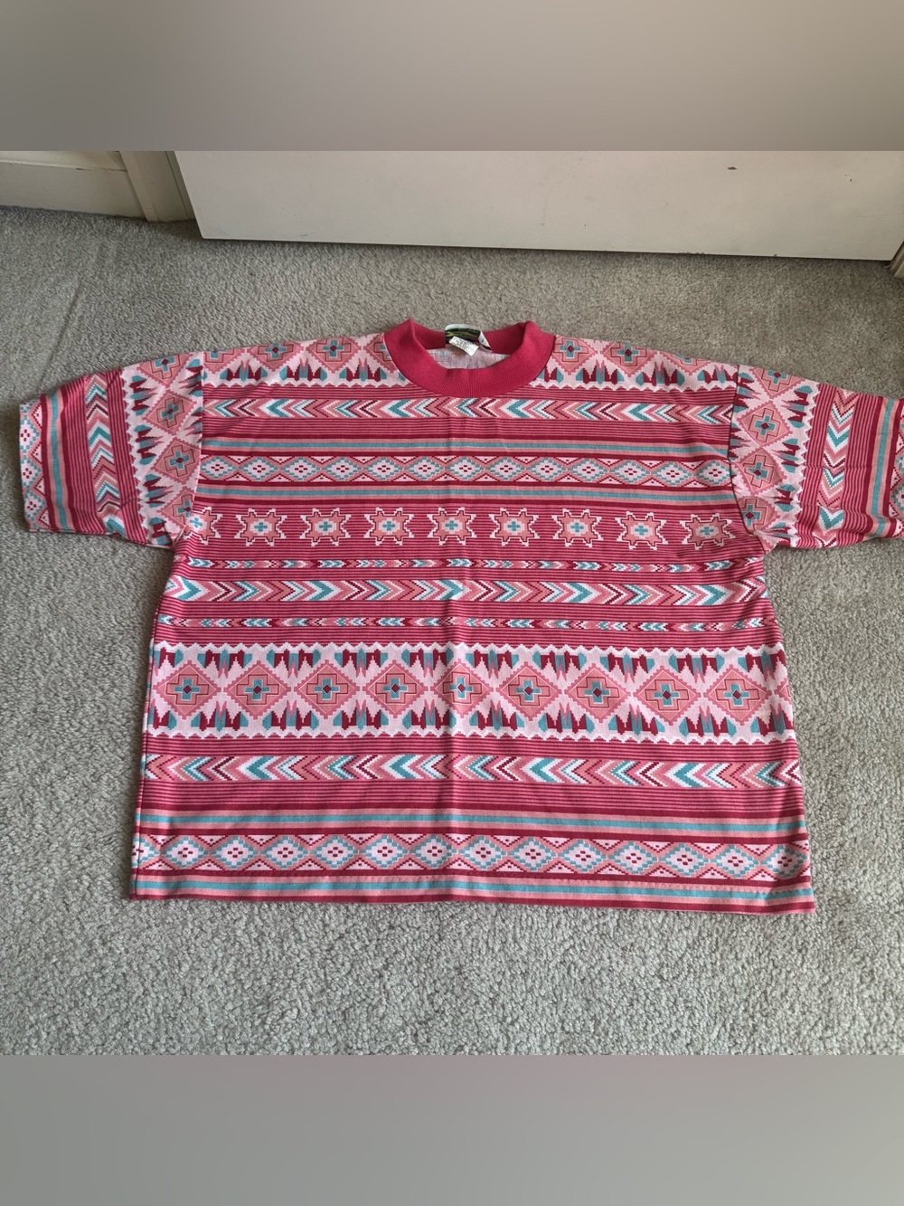 Vintage 90s Women’s Aztec Geometric T-Shirt Pink Teal All Over Print Tribal Boho